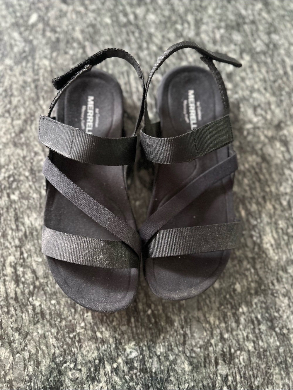 Women's Black Strappy Comfort Sandals, size 7